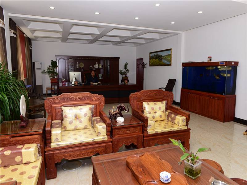 鑽尾絲的(de)裝配情況